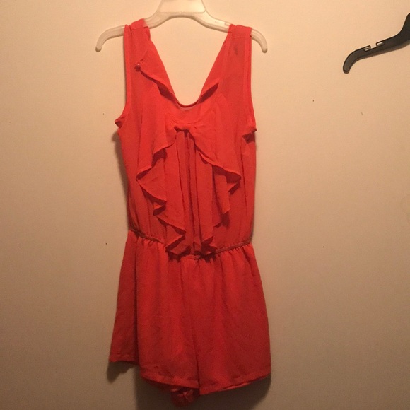 Orange romper - Picture 1 of 2